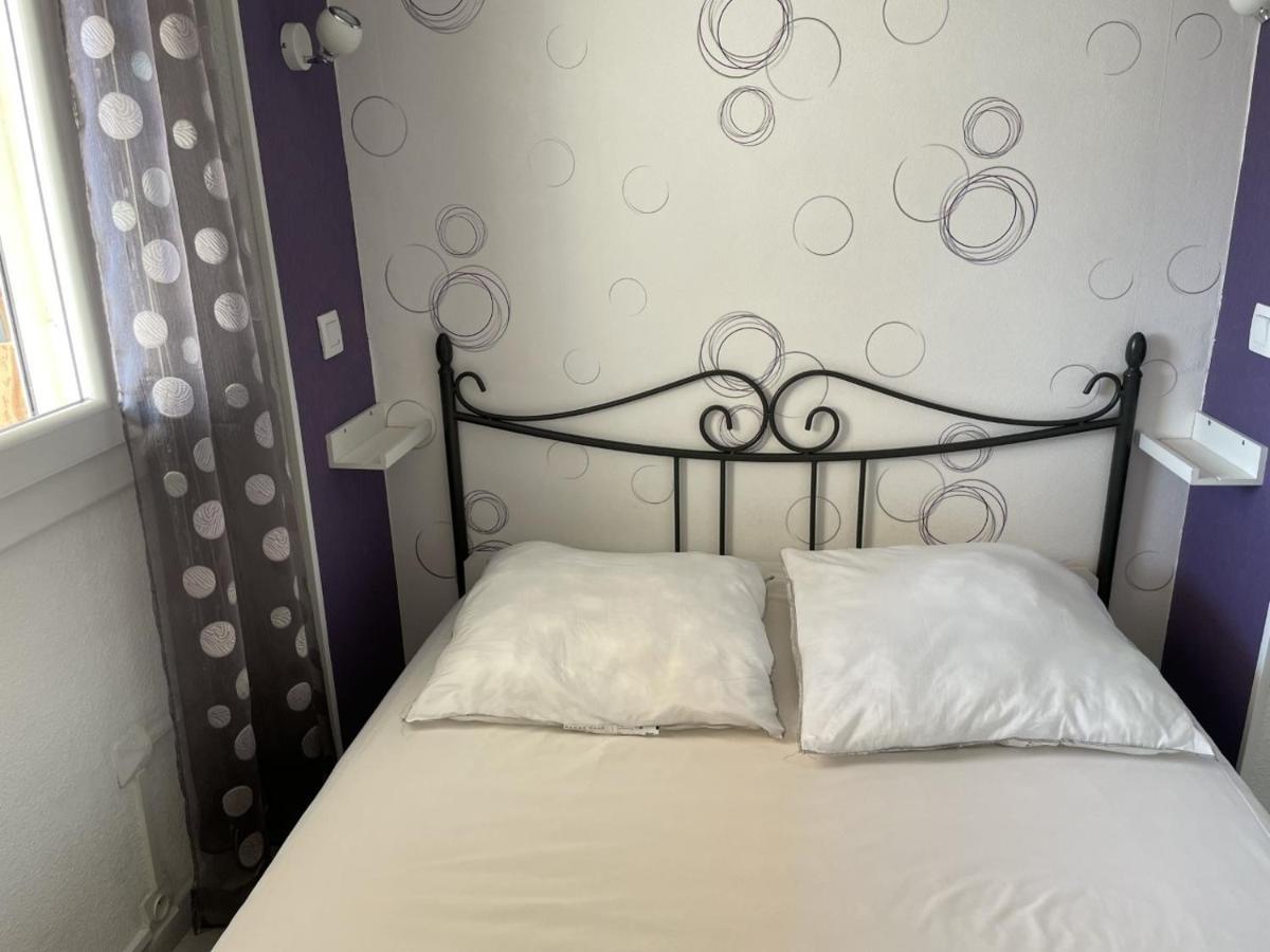 Bormes-Les-Mimosas - Appart 25M2 Avec Balcon - 4P 外观 照片