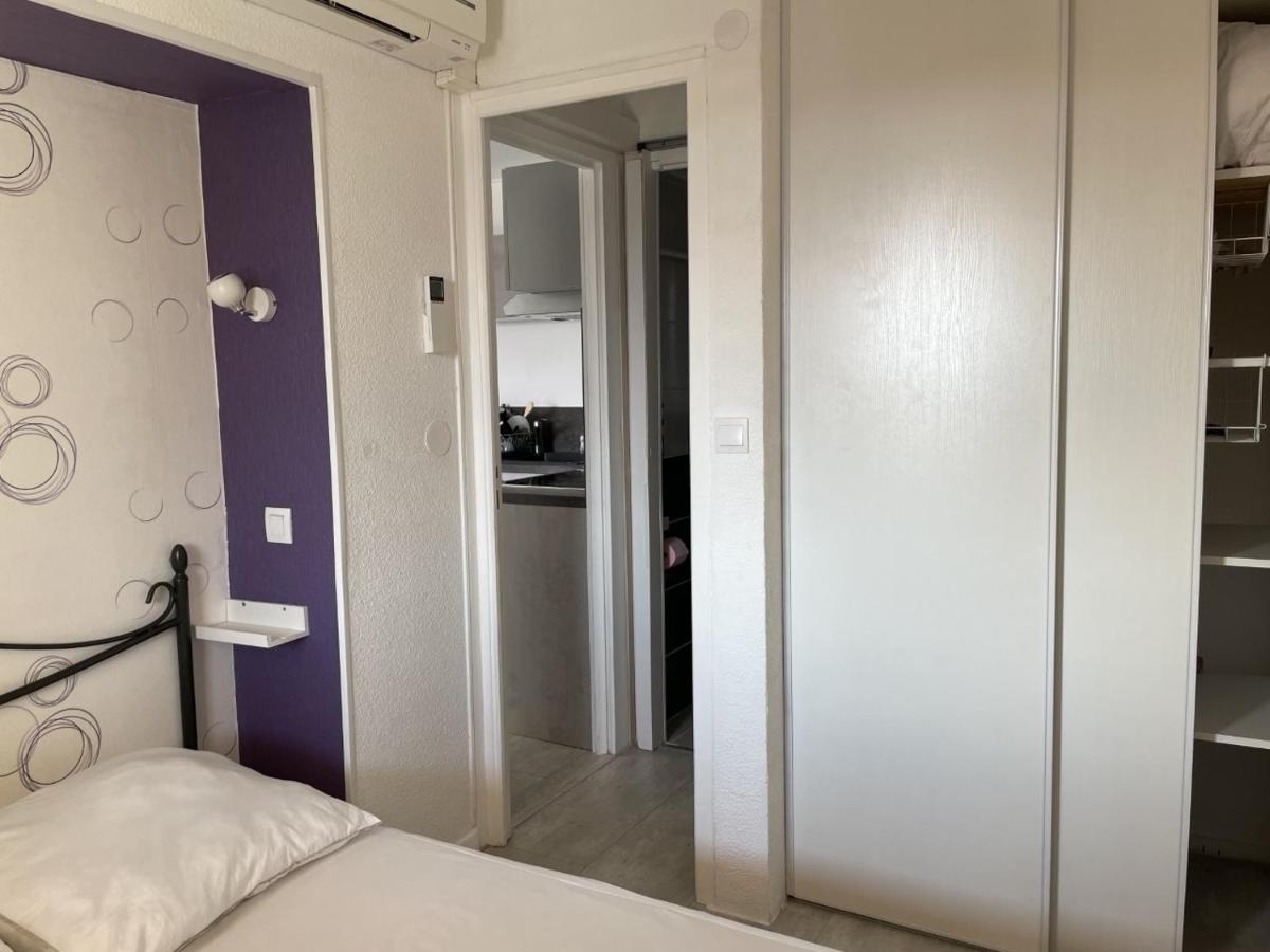 Bormes-Les-Mimosas - Appart 25M2 Avec Balcon - 4P 外观 照片